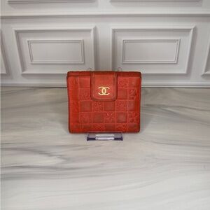 Chanel Icon Line Coral Pink Lambskin Compact Wallet